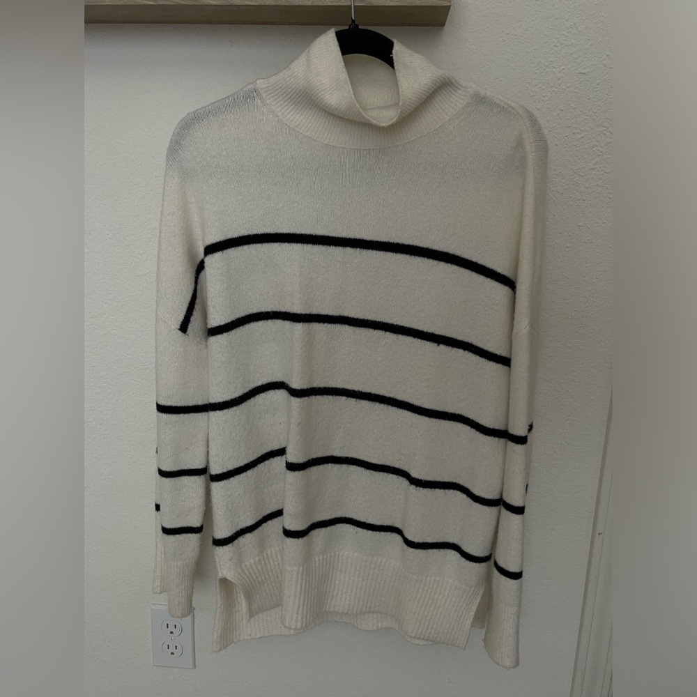 Sweater Abercrombie & Fitch